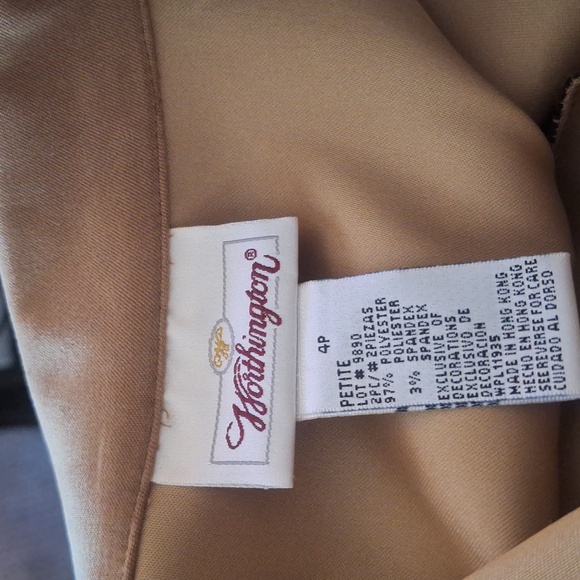 Worthington Ultra Suede Blazer & Skirt. Size 4p - Picture 6 of 7